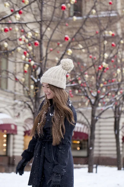 Young beautiful woman in stylish dark gray wool coat — Stock Photo, Image