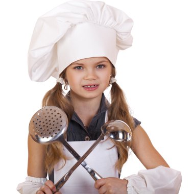 Yemek ve insanlar kavramı - aşçı şapkalı küçük kız gülümseyerek 