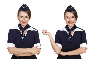 Kolaj, üzerinde beyaz izole bavul tutan güzel hostes