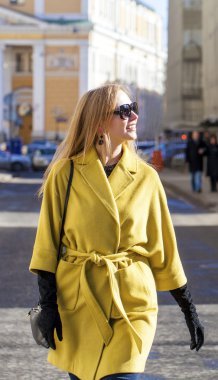 siyah güneş gözlüğü