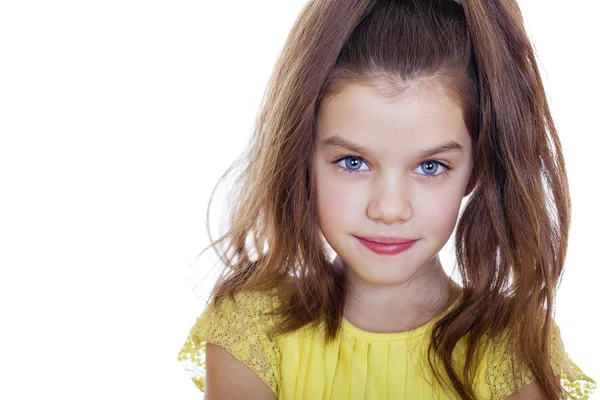 Retrato de una chica bonita liitle — Foto de Stock