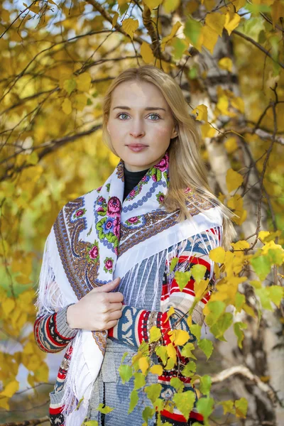 Young beautiful blonde woman — Stock Photo, Image