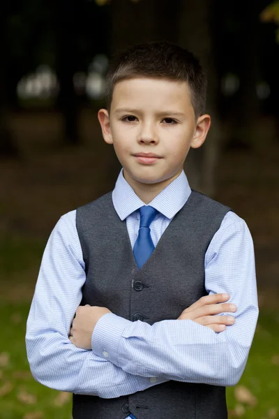 Retrato de um menino bonito — Fotografia de Stock