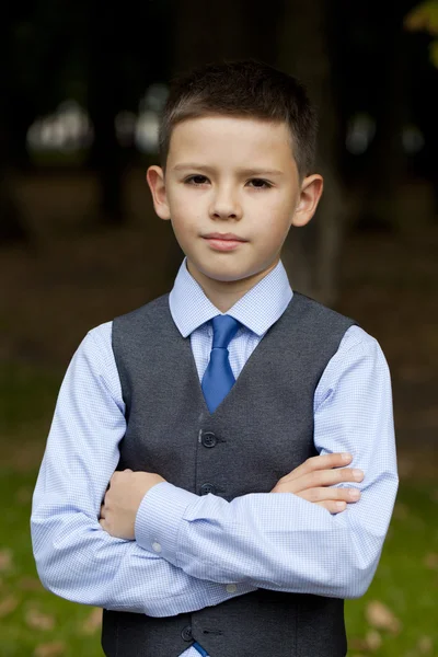 Retrato de um menino bonito — Fotografia de Stock