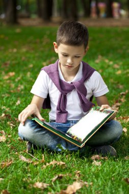 güzel bir çocuk portresi