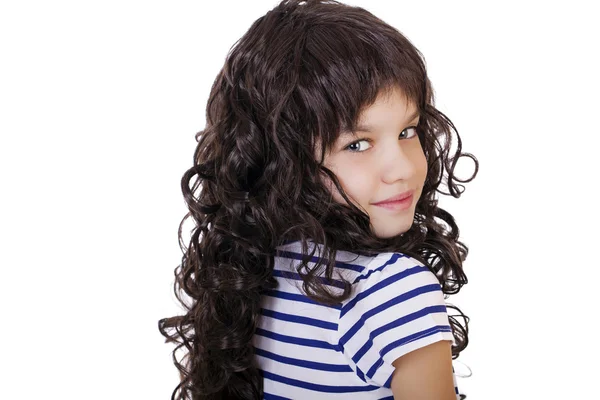 Retrato de uma menina encantadora sorrindo para a câmera — Fotografia de Stock