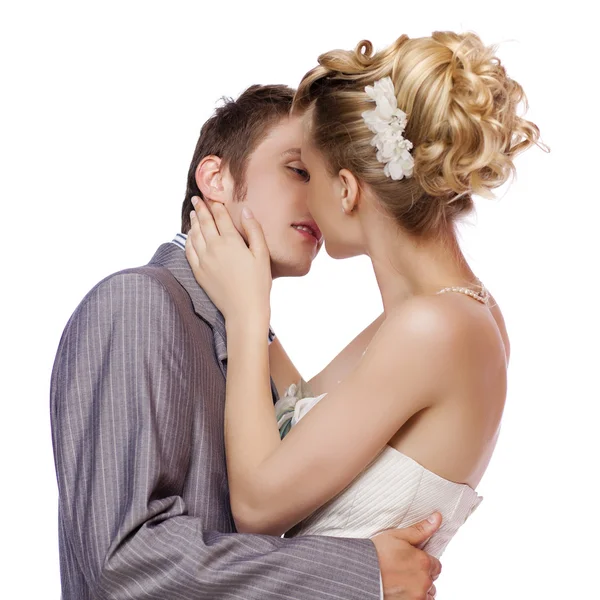 Felice giovane sposa e sposo — Foto Stock