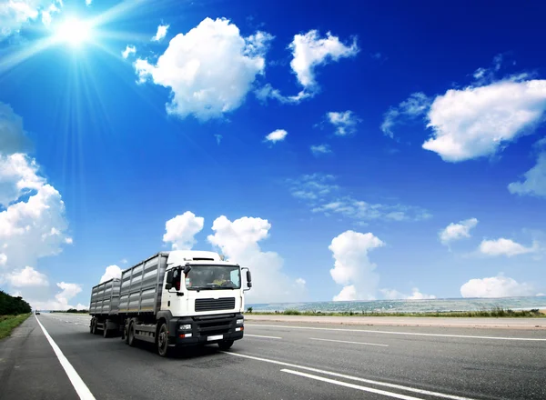 Modern Semi Truck — Stock Photo, Image