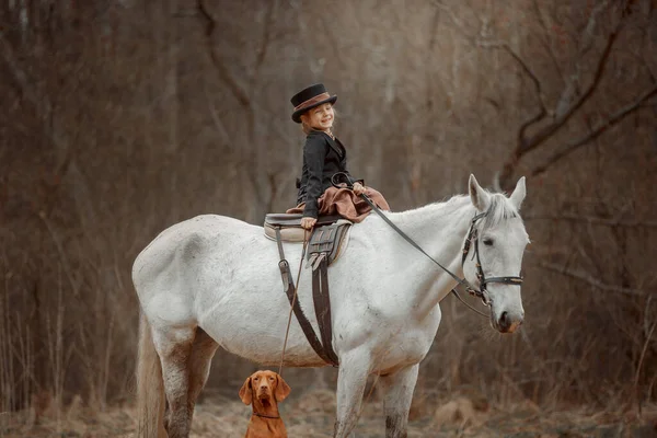 Little Girl Riding Habit Horse Vizsla Spring Forest — Stock Photo, Image