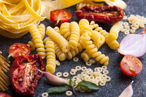 Italiensk torr pasta sorten — Gratis stockfoto