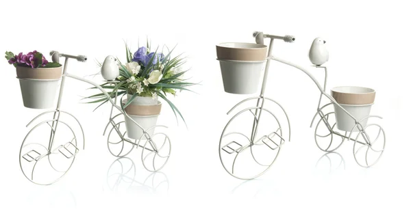 Vaso de flores estandes de bicicleta — Fotografia de Stock