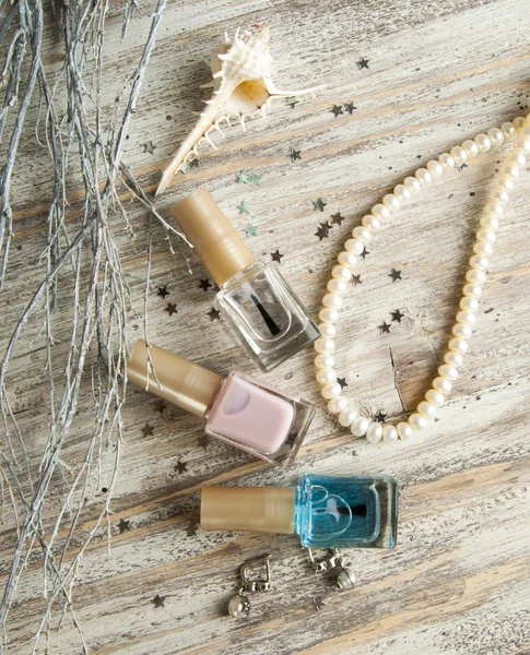 Fashion nagellack med halsband — Stockfoto