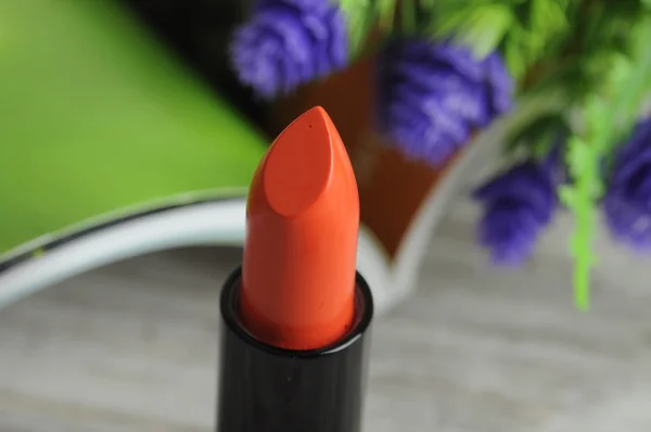 Lápiz labial rojo de moda — Foto de Stock