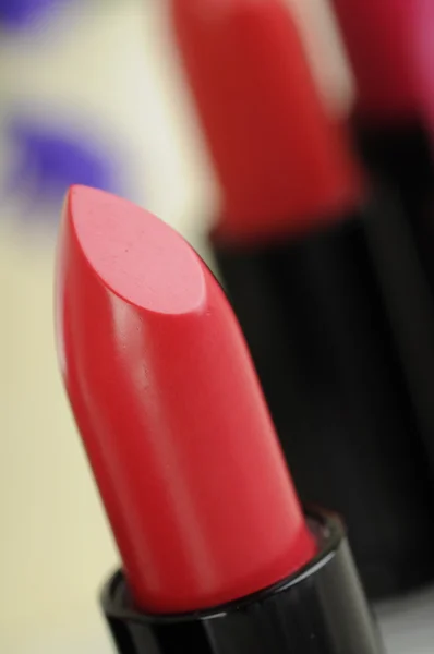 Lápiz labial rojo de moda — Foto de Stock