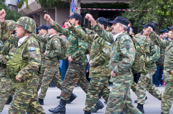 テッサロニキの参戦記念日パレード — ストック写真