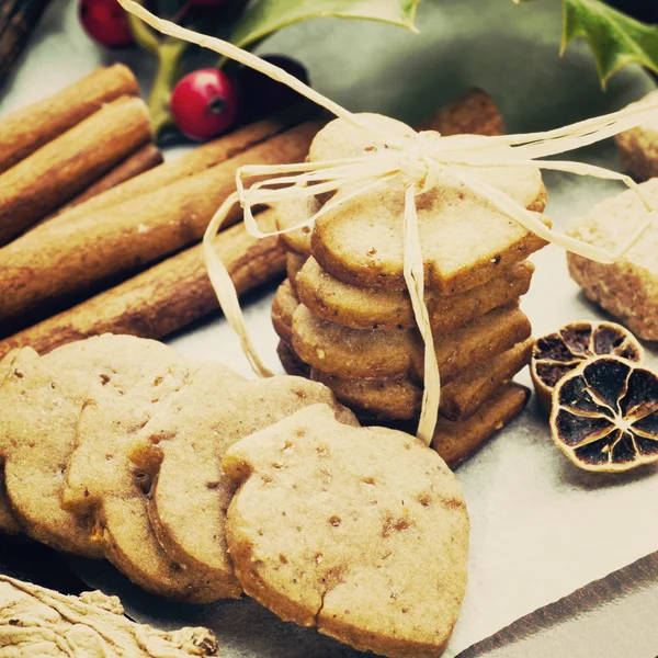 Ginger cookies and species — Stock Photo, Image