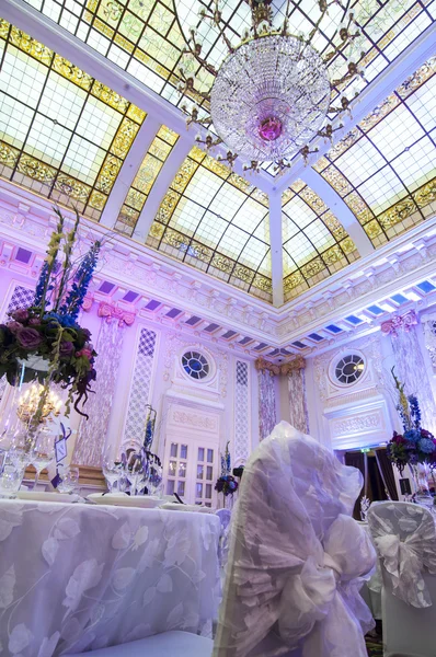 Gorgeous banquet hall — Stock Photo, Image