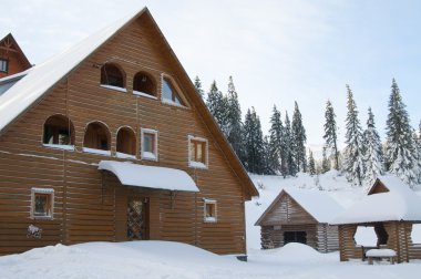 Kış dağlar beldesinde şirketten