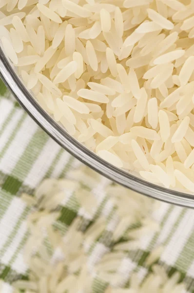 Ångbehandlat lång ris — Stockfoto