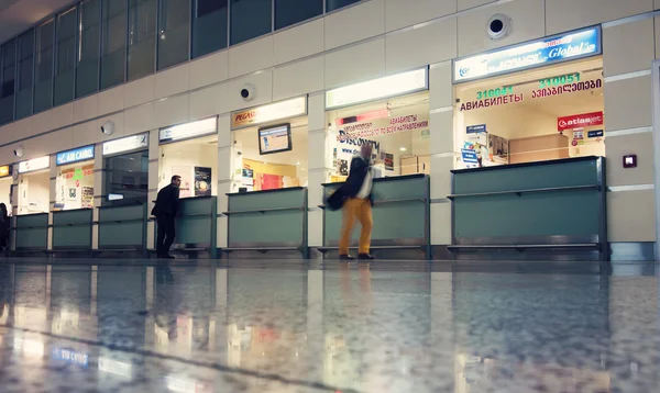 Ticket offices at the Tbilisi International Airport — Stock Photo, Image