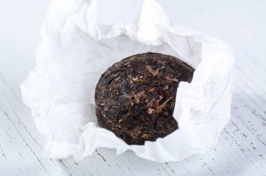 Siyah pu-erh çay tuğla