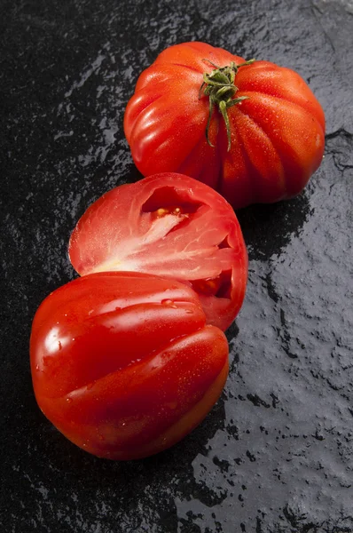 Tomates frescos maduros — Fotografia de Stock