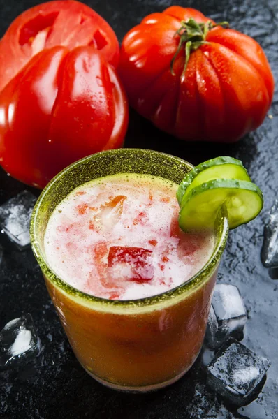 Glas tomat smoothie — Stockfoto