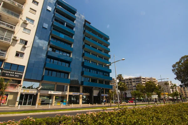 Budynek z Kanika Developments Ltd na Cyprze — Zdjęcie stockowe