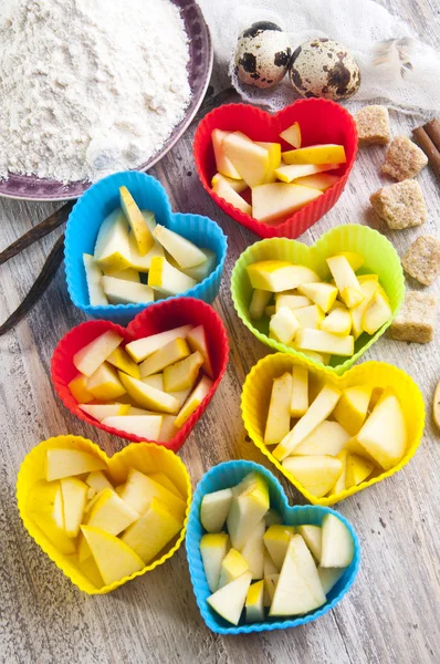 Cocinar tartas de manzana caseras — Foto de Stock