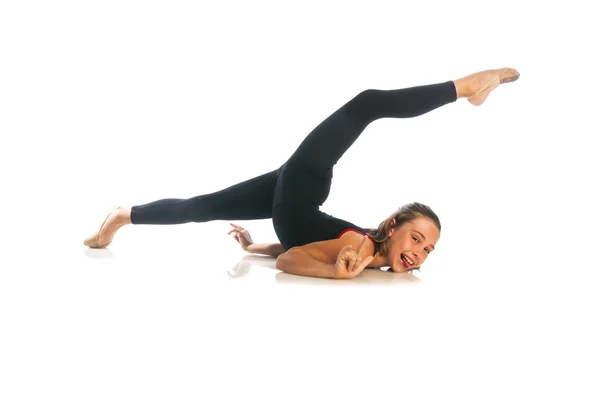 Girl doing gymnastic exercise — Stock Photo, Image