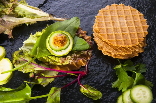 Diëtetische sandwich met groenten — Stockfoto