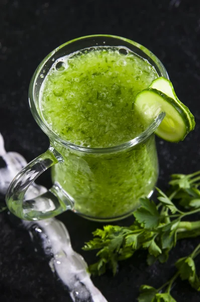 Healthy green smoothie — Stock Photo, Image