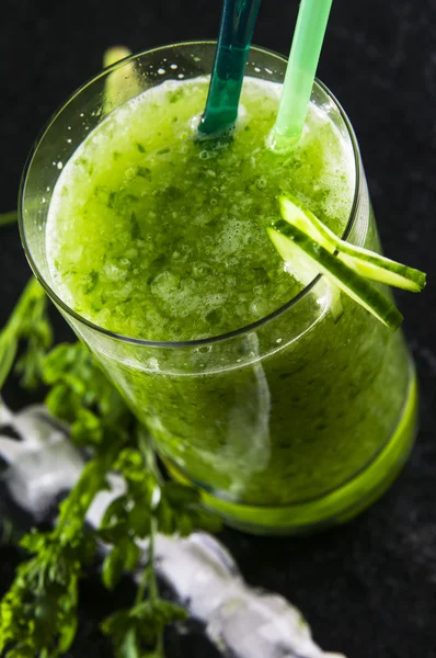 Zdravý zelený smoothie — Stock fotografie