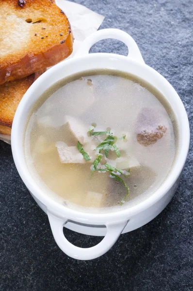 Steinpilzsuppe und Toast — kostenloses Stockfoto