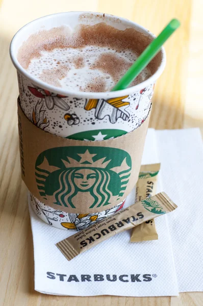 Heißes Schokoladengetränk von Starbucks — Stockfoto