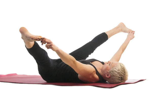 Mulher em Viparita Samakonasana ioga dose — Fotografia de Stock