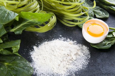 cooking spinach Tagliatelle   pasta clipart