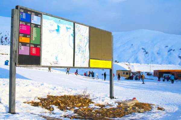 Mapa de pistas en la estación de esquí de Gudauri — Foto de Stock