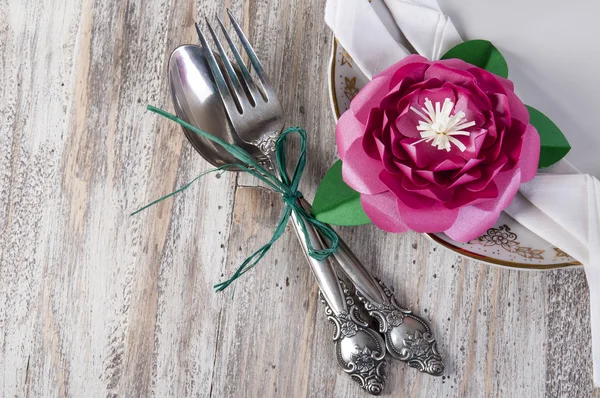 Dining table setting with camellia flower — Stock Photo, Image