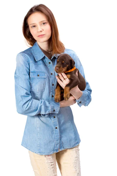 Ragazza rossa con cucciolo — Foto Stock