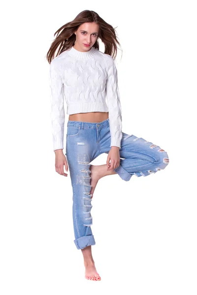 Hübsche Frau in blauen Jeans — Stockfoto