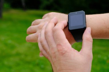 Boş ekran açık havada ile akıllı izle