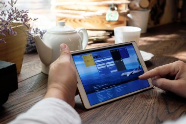 United airlines Web sitesinde alışveriş online. 
