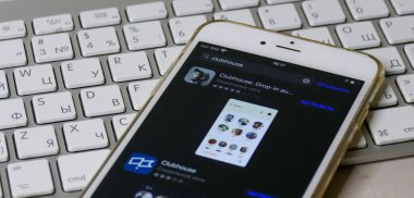 Klüp evi uygulaması apstore akıllı telefon ekranında görüntülendi