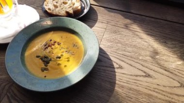 Lezzetli ve sağlıklı balkabağı çorbası
