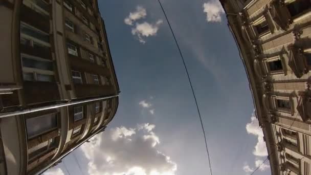 Vista de lança de movimento de ângulo alto do centro da cidade velha de Moscou, Rússia — Vídeo de Stock