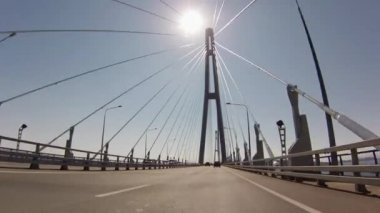 rusky Adası'na Vladivostok köprü