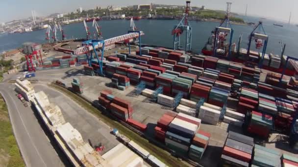 Commerciële haven van Vladivostok — Stockvideo