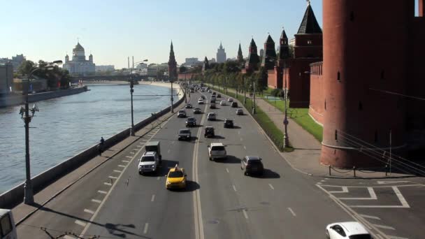 Moscow Kremlin and Moskva River quay — Stock Video