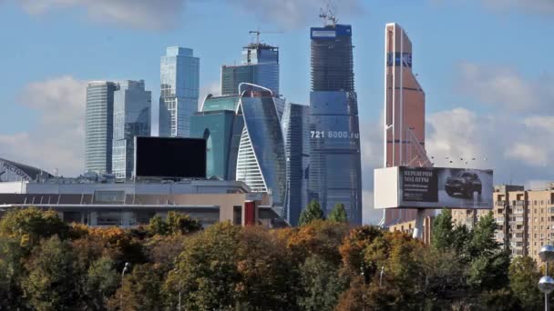 Moscow City komplex av skyskrapor. — Stockvideo